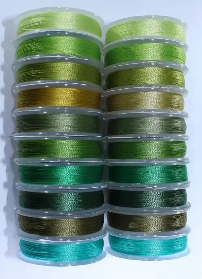 Бісерна нитка Титан100, Мікс зелений по 100м Sparkbeads