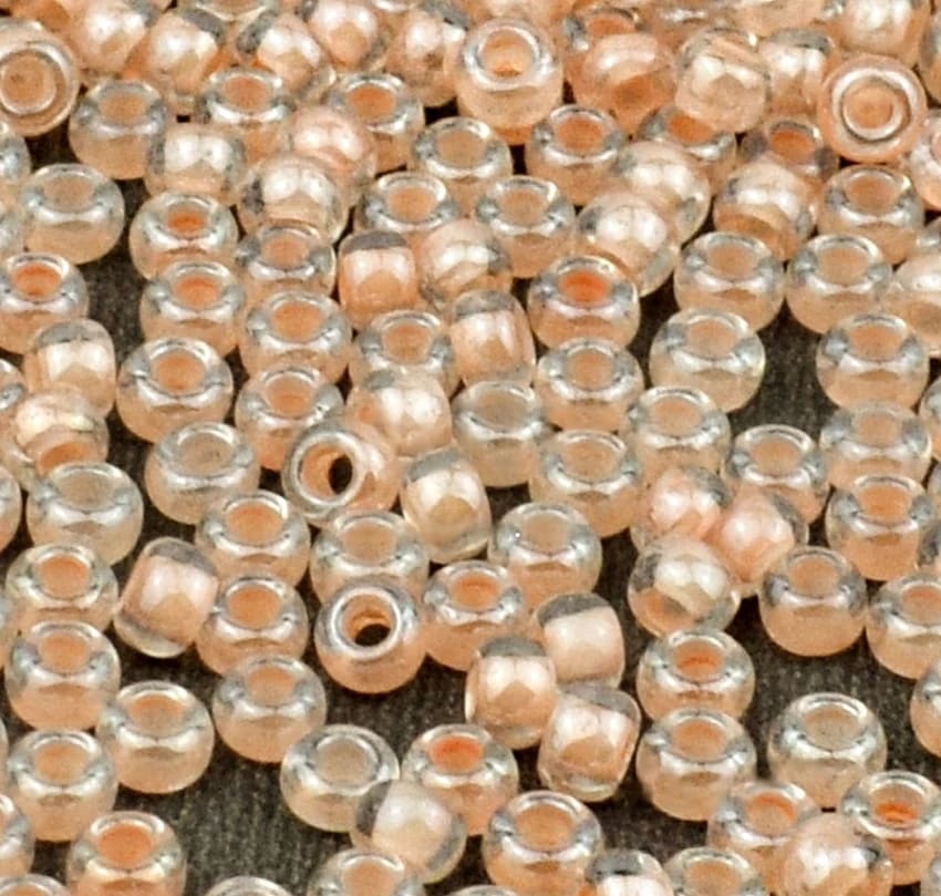 Бісер чеський Preciosa 38187, 10/0, 50 г — персиковий