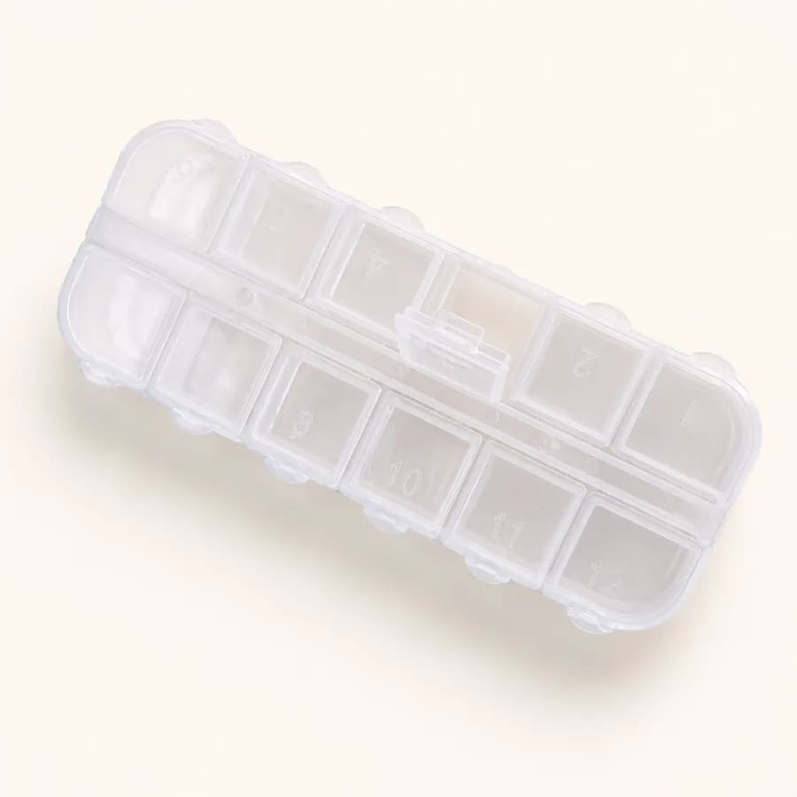 Органайзер пластиковий на 12 комірок 12,8×4,3×1,3 см